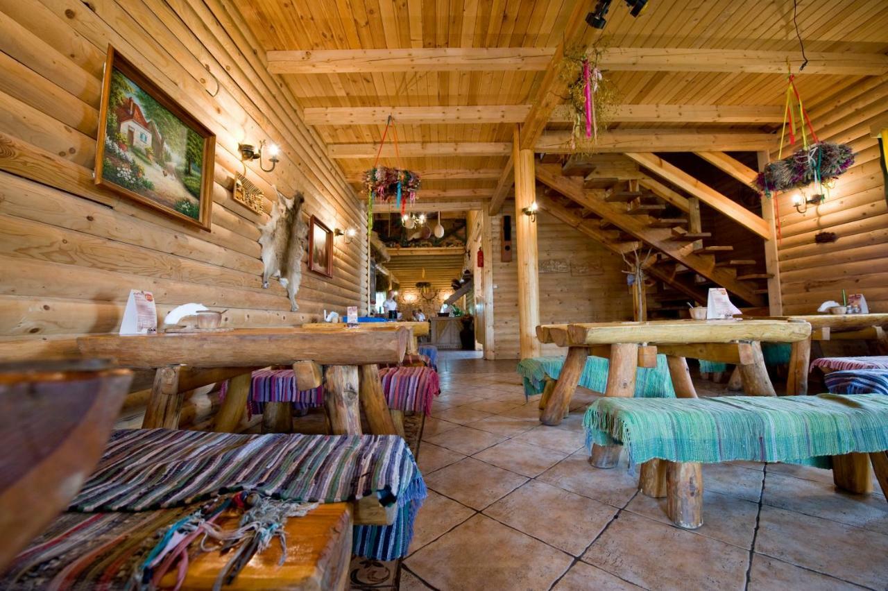 Karczma Biesiadna Bed & Breakfast Dalnia Luaran gambar